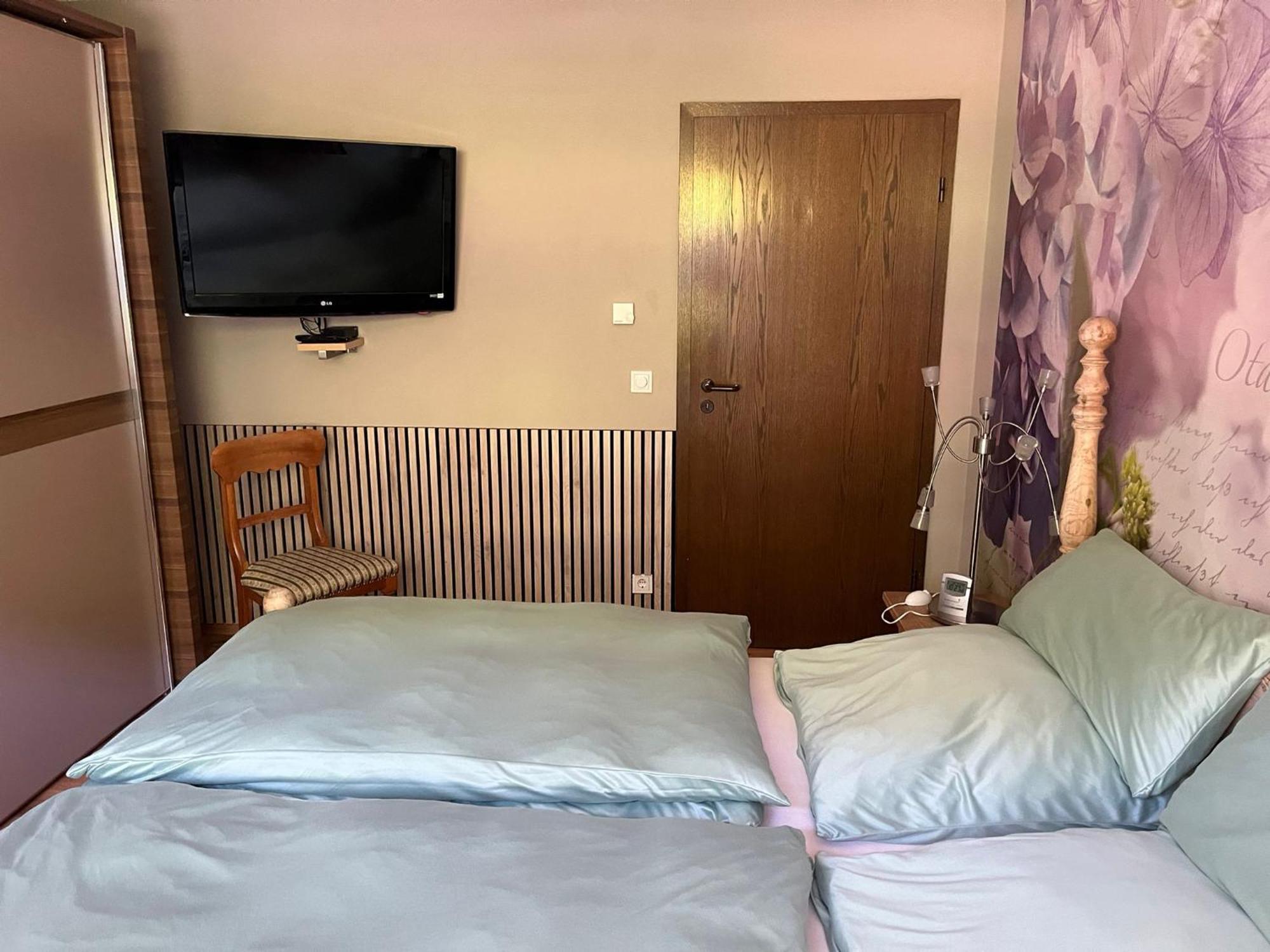 Ferienwohnung Weirich Мозелкерн Екстериор снимка